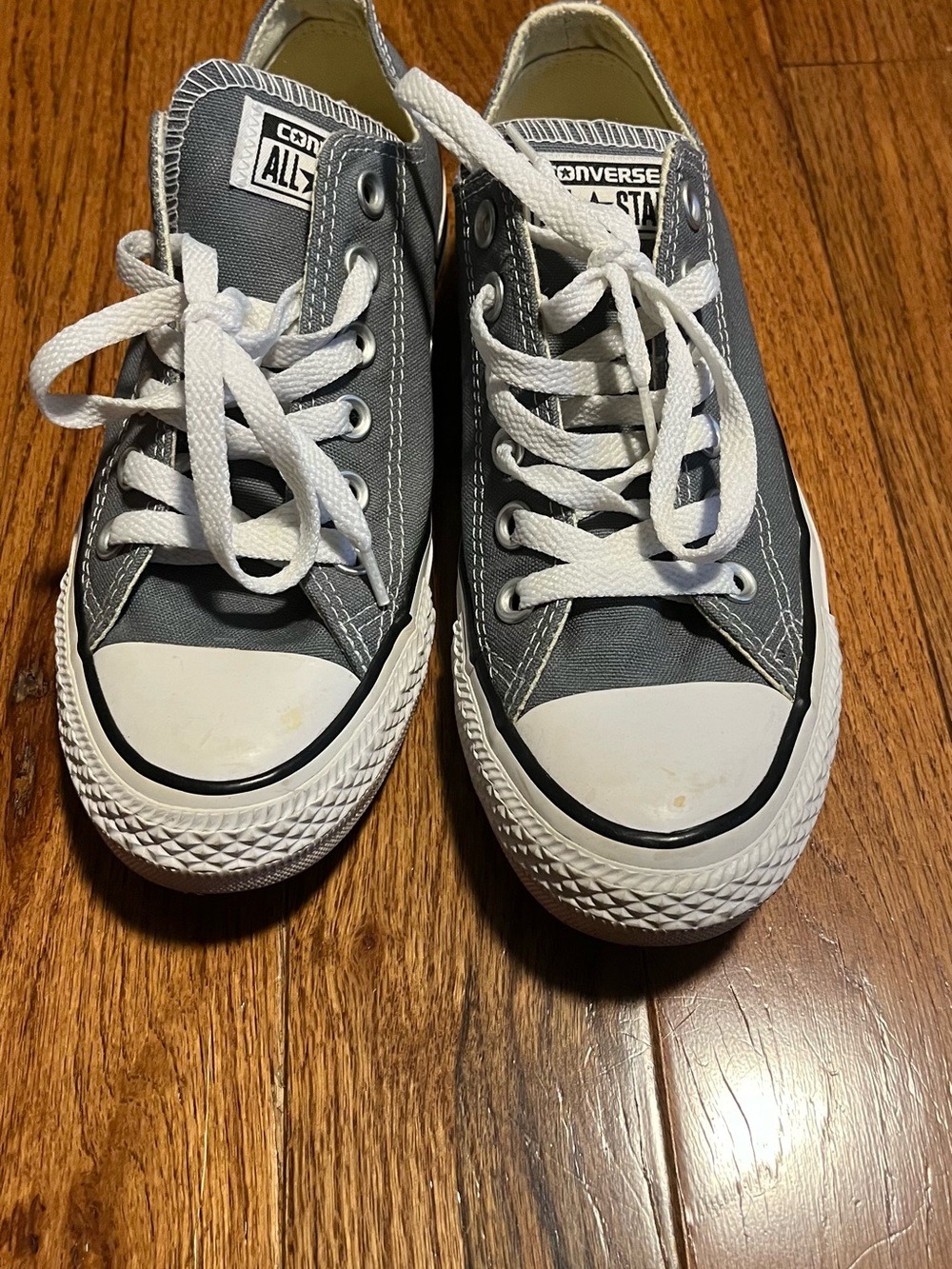 Converse Chuck Taylor All Star Low Top Sneakers - Gray